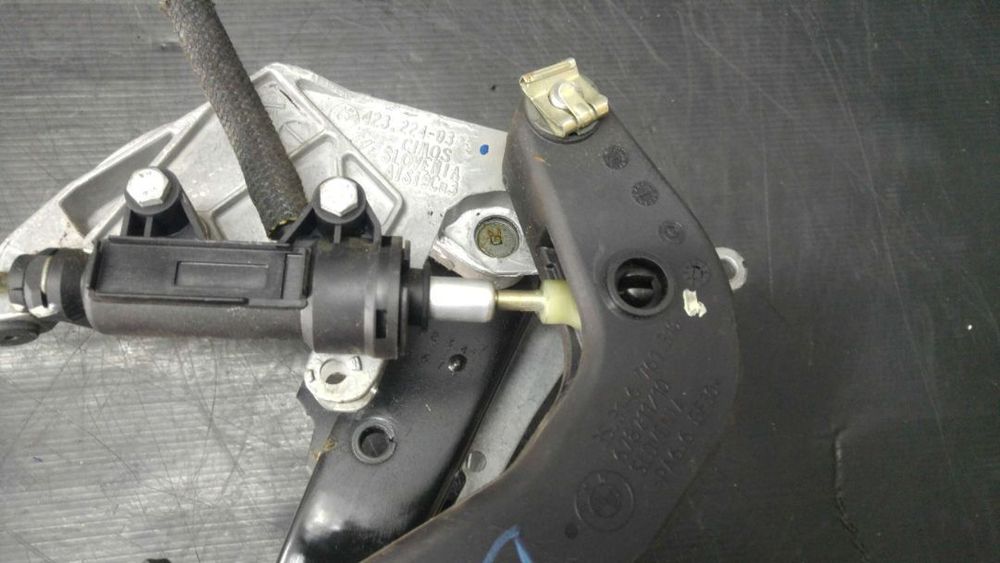 Ansamblu pedalier bmw seria 1 e81 e87 seria 3 e90 120 d 35316761310 678711 42322403 350067516650