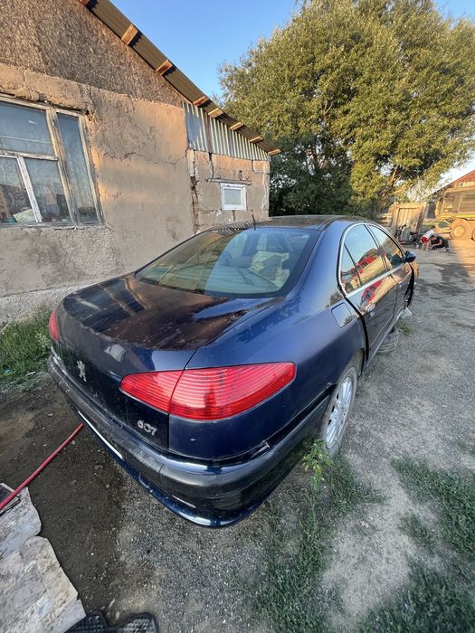 В продаже Пежо 607