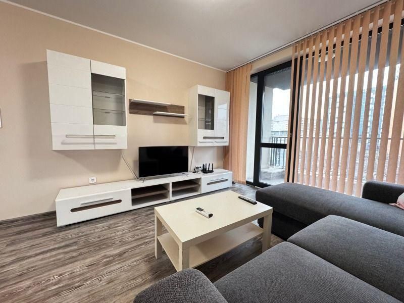 Двустаен апартамент в ж.к. Гео Милев