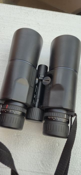 Binoclu Leica Geovid 8x56 cu telemetru