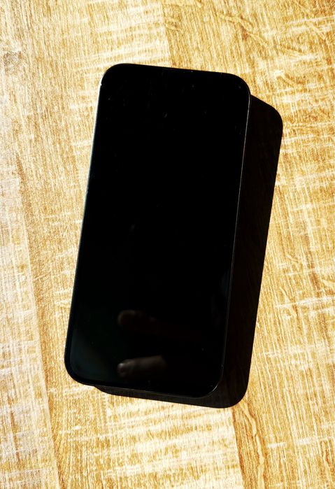 Iphone 15 Pro/Айфон 15 Про - в отлично състояние
