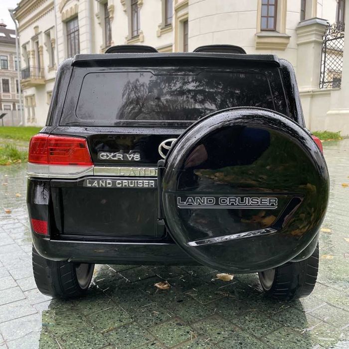 Акумулаторен джип TOYOTA LAND CRUISER ,12V батерия, C  MP3