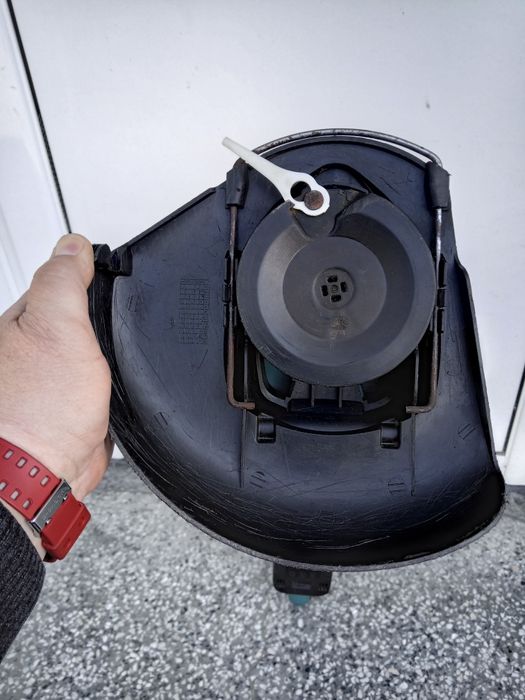 Акумолаторен ТРИМЕР за ТРЕВА BOSCH ART 26 18 LI