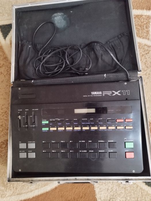 Продам драм машину