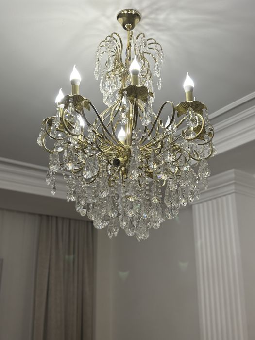 Продам люстры для дома