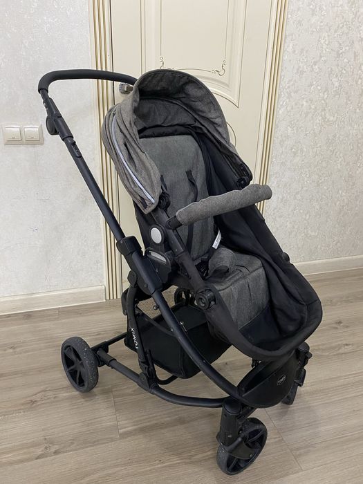 Продам коляску трансформер Tomix