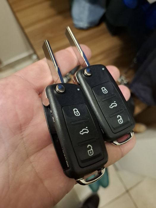 Carcasa cheie telecomanda VW Golf, Jetta, Caddy cu 3 butoane briceag
