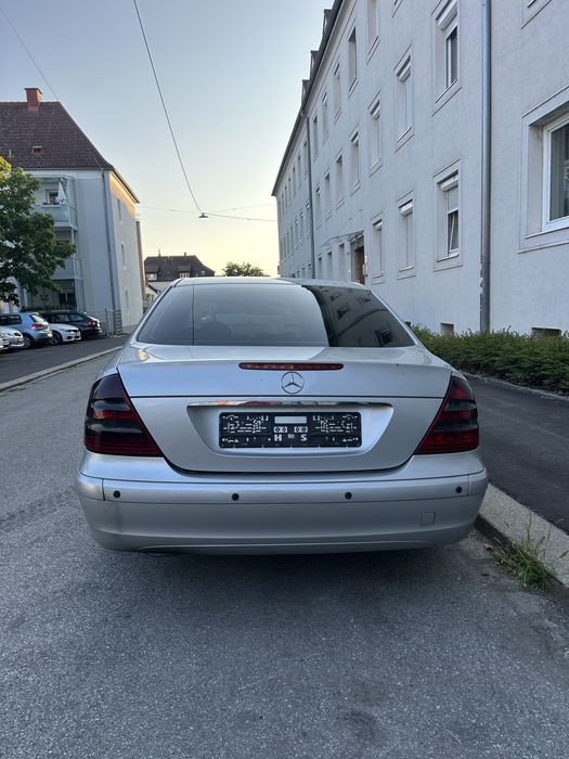 MERCEDES-BENZ E-Class 2002 — imagine 10