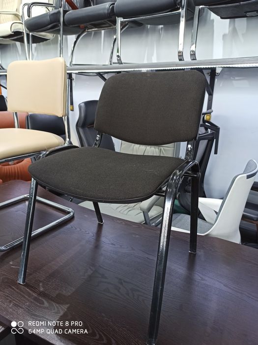 Прочные стильные стулья