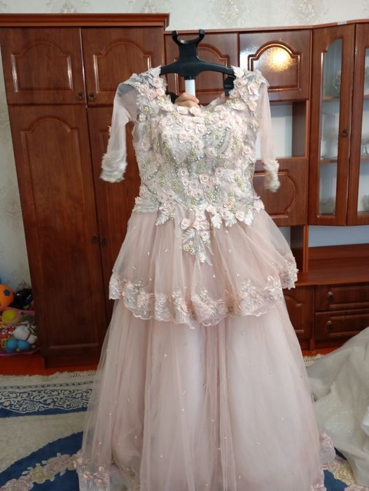 Свадебные платья