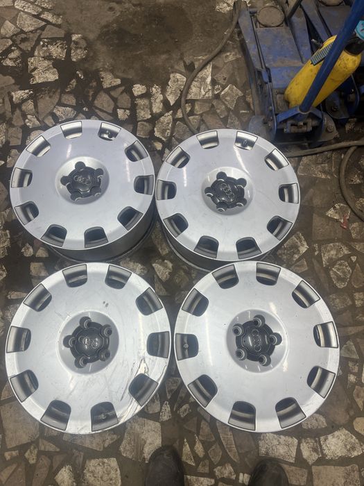 Продам диски оригинал Ауди 5/112