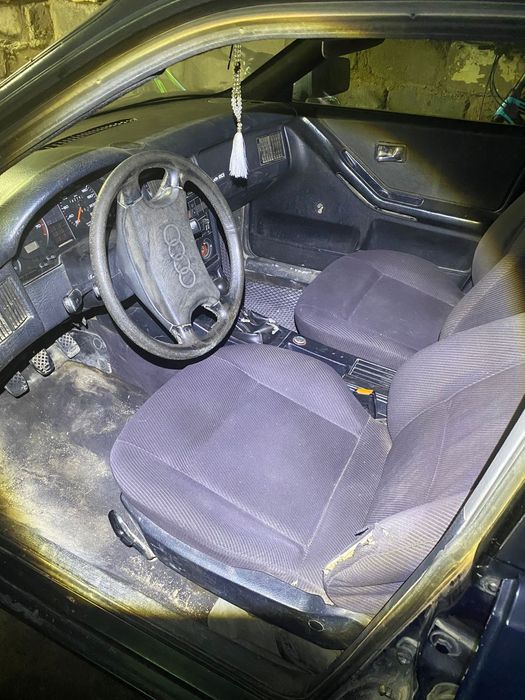 Продаю Ауди 80В4