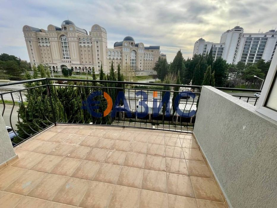 Продава се Двустаен апартамент в Свети Влас - 70 кв.м за 710 €/кв.м - Снимка #5