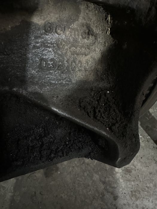 Продам мотор без нависного пасат 1.6