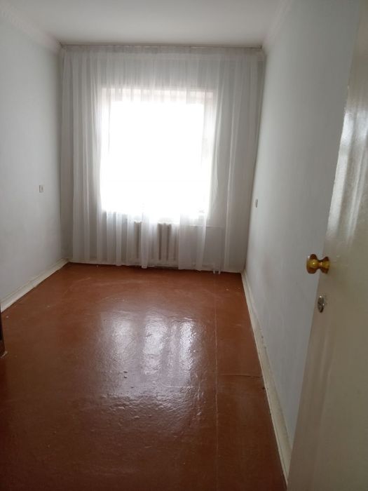 4 хонали квартира оилага узок муддатга ижарага берилади