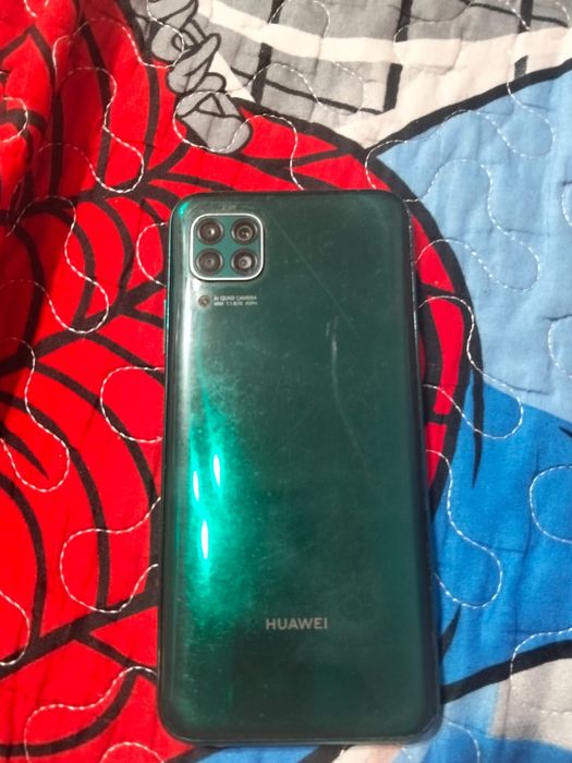 Хуавей  р 40 лаит