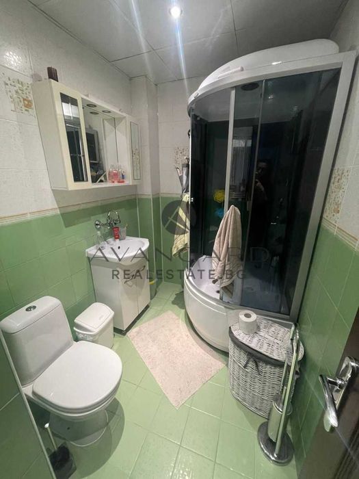 Продава се Тристаен апартамент в Пловдив, Кючук Париж - 86 кв.м за 877 €/кв.м - Снимка #7