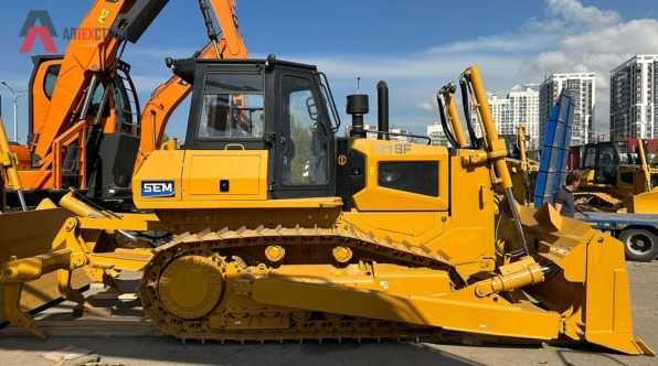 Гусеничный Бульдозер SEM CAT (BULLDOZER) 18/24/32 SEM 818/824/832