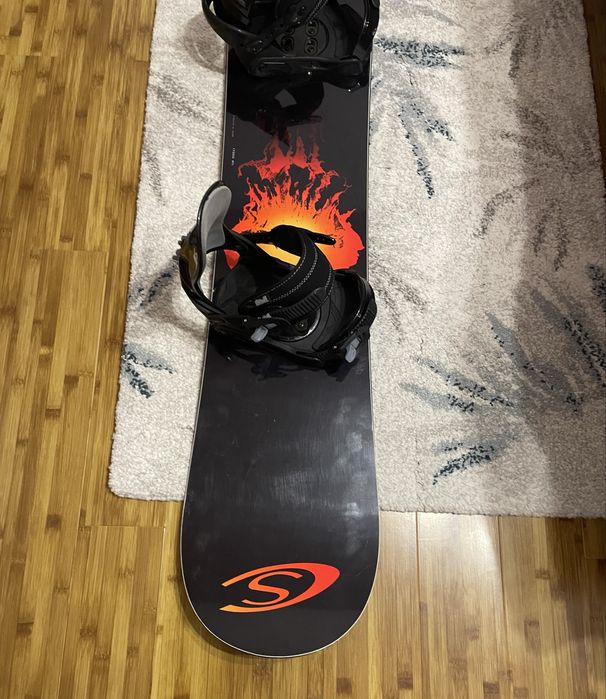 Placa Smowboard  148 cm cu legaturi Nidus