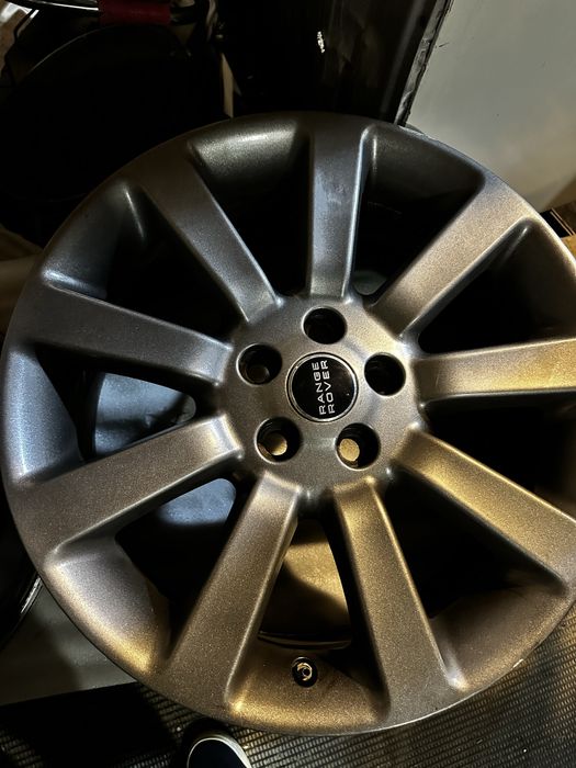 Оригинальные диски на Range rover