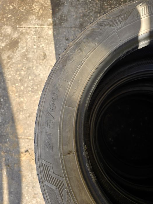 Продаются шины 215/60 r17