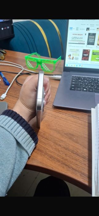 Продам Айфон 15 про