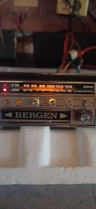 radio casetofon cu bluetooh retrofit