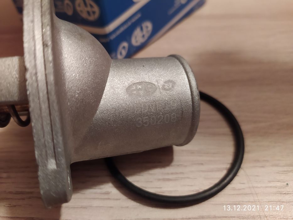 Термостат opel omega a vectra 1.8 2.0