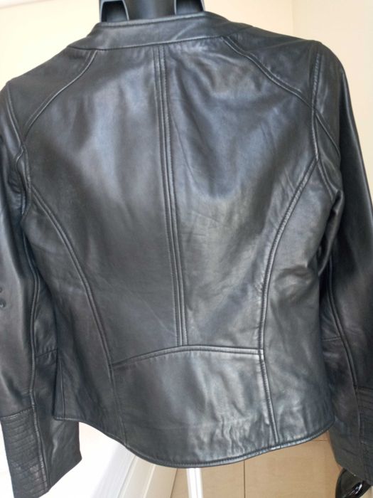 Черно кожено яке Cortefiel