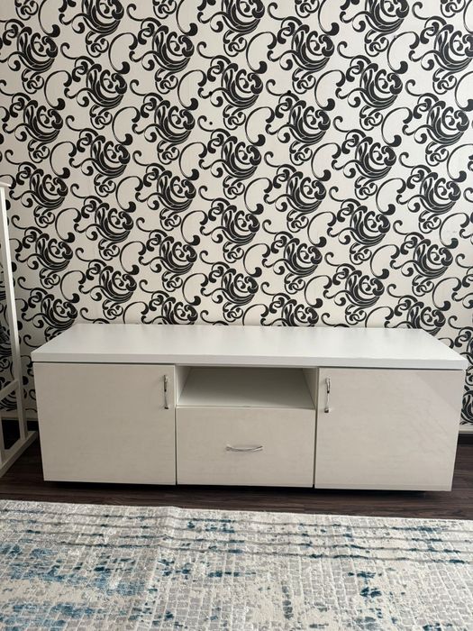 Тумба под телевизор