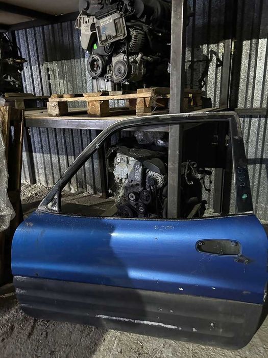 Контрактные двери для японских автомобилей