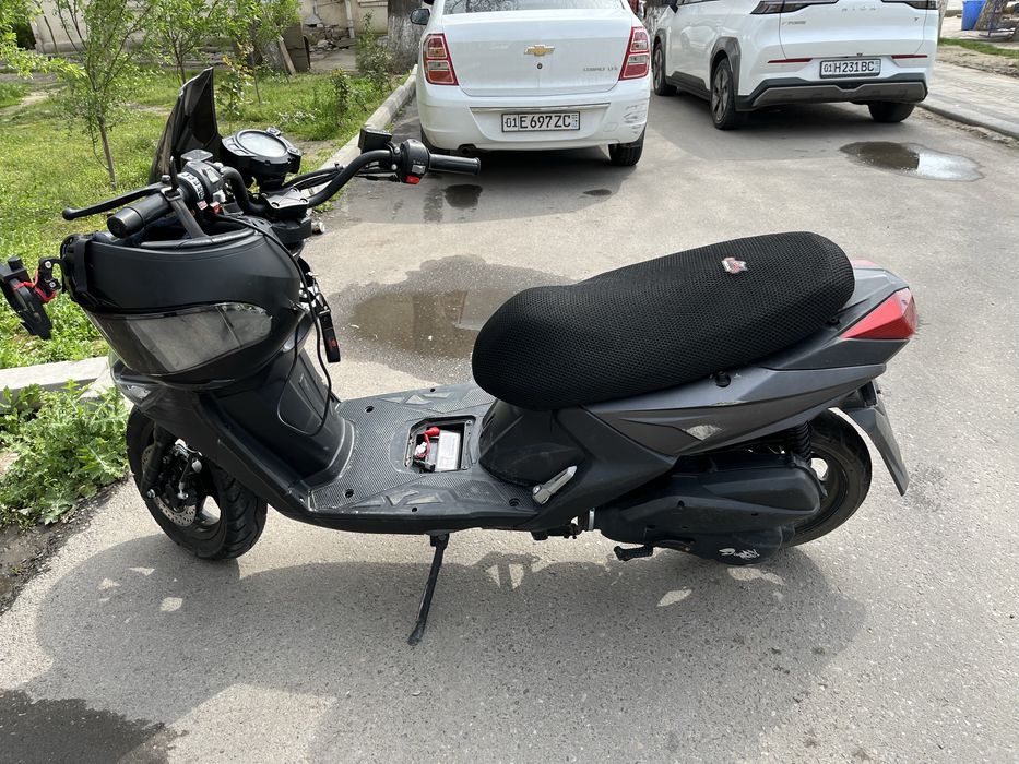 Скутер 150 куб  самурай