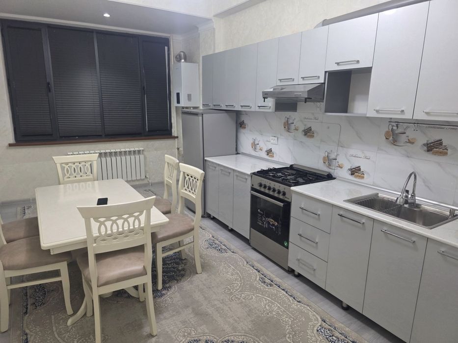 Уй сотилади.Dream house.Qizil g'ishtli dom
