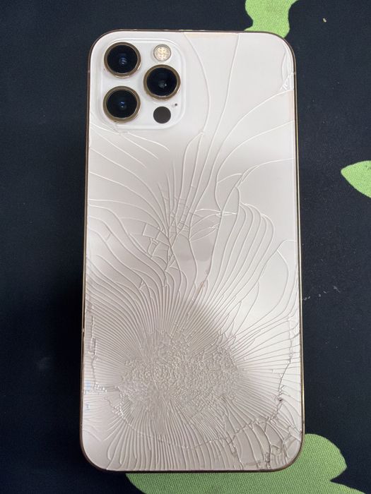 Iphone 12 pro 256gb с коробкой