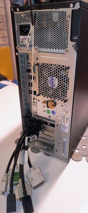 Lenovo S20 Workstation 12GB Ram, 3 X GPU NVS 315, БЕЗ Захранване