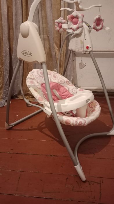 Продам детские качели-шезлонг