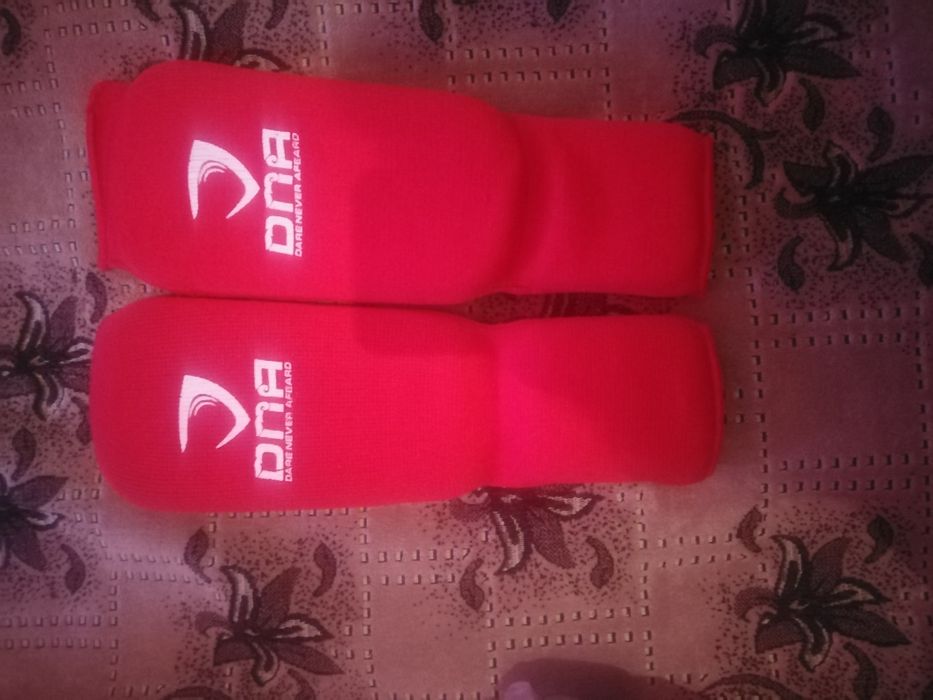 протэктор, шлем, футы, перчатки, каратэ, таэквандо, бокс