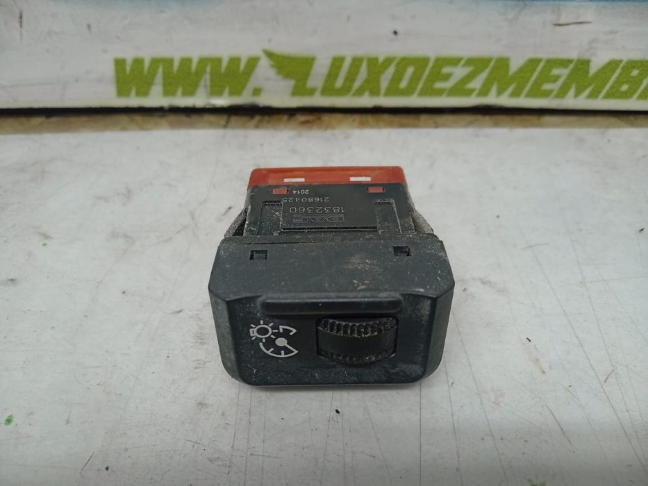 Buton reglaj lumini bord 1832360 Daf XF 105 generatia [2005 - 2013]