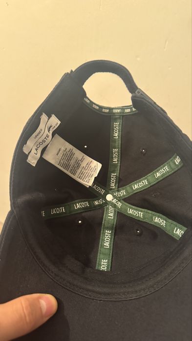 Продам кепку Lacoste