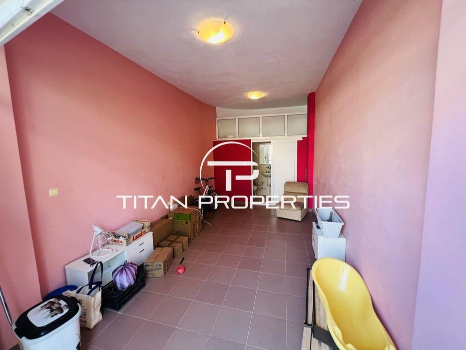 Дава се под наем Гараж / Паркомясто в Бургас, Лазур - 21 кв.м за 153 € - Снимка #1