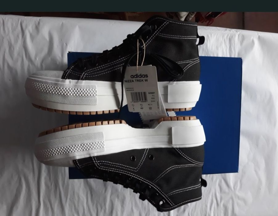 Adidas Nizza Trek nr 41⅓ originali