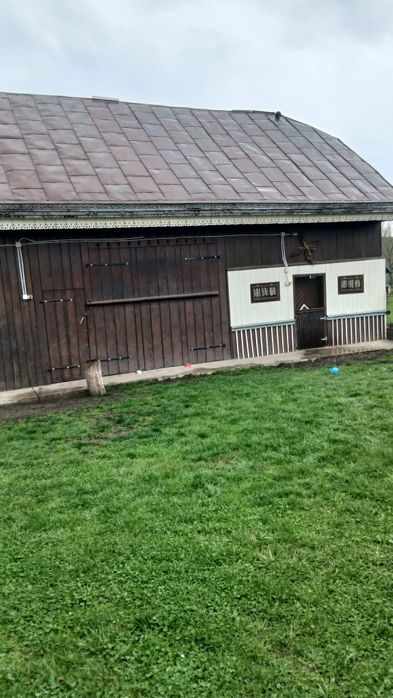 0753549640  Vând casa zona Zaharesti(centru) 15km de Suceava, 15-20 min de suceava