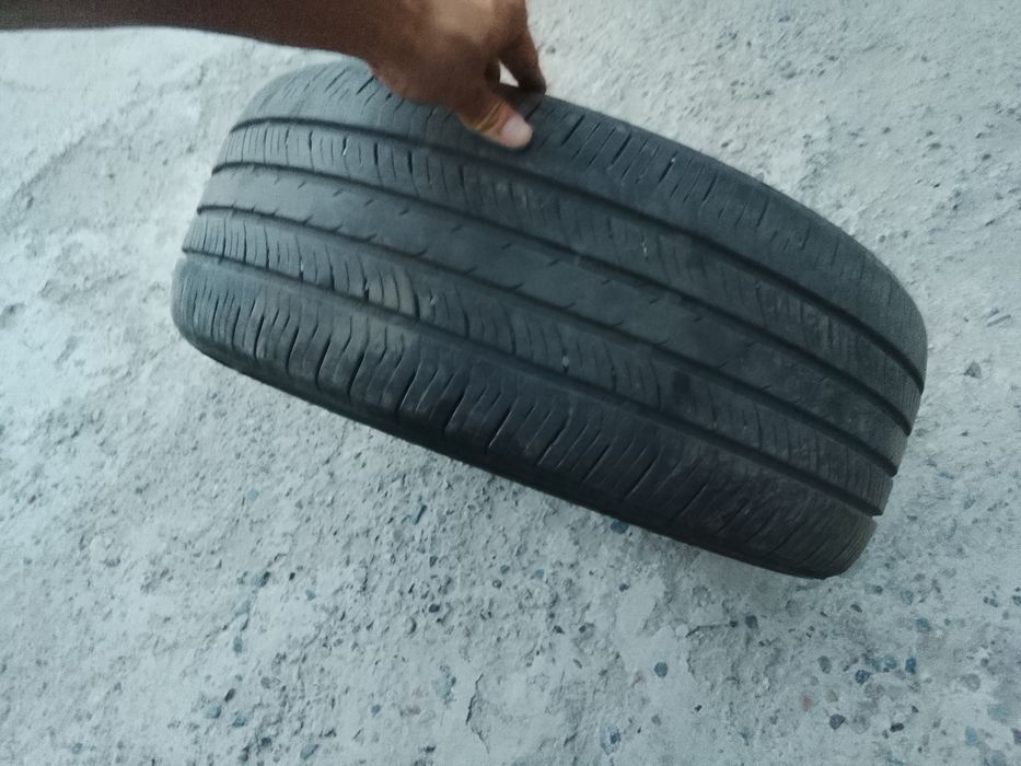 Летние шины 215/50 R17