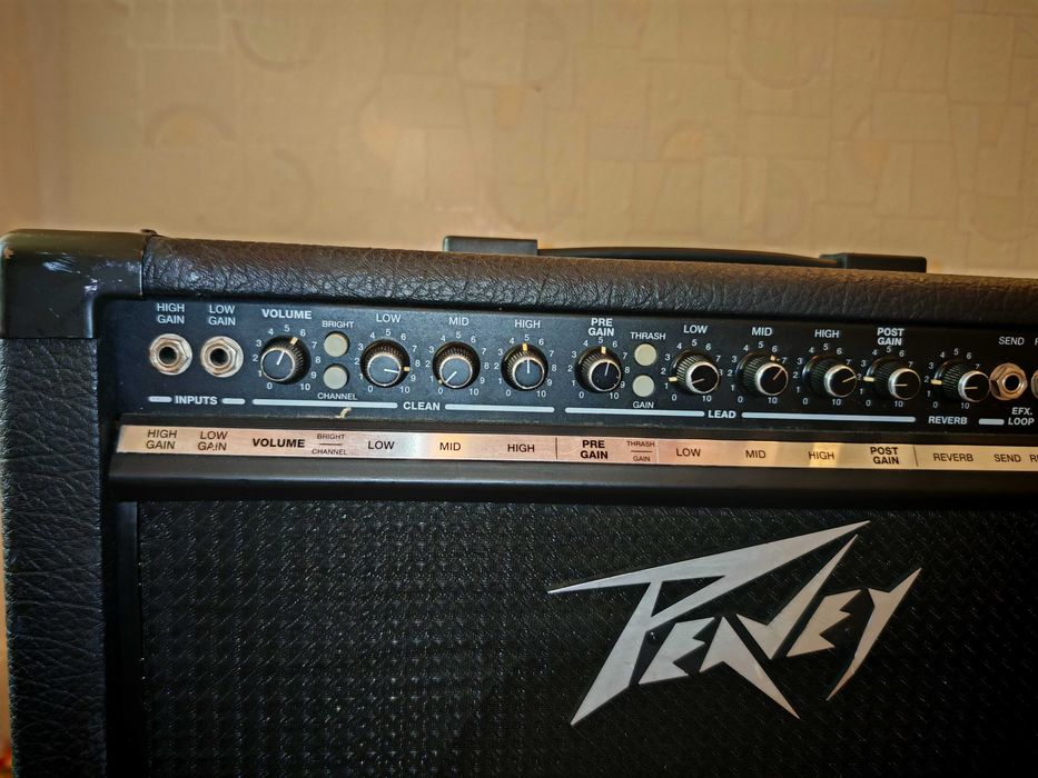 Peavey Bandit Silver Stripe