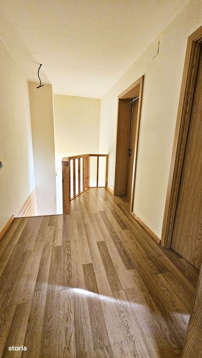Central str Toamnei- CEC Brasov, apartament 3camere mobilat