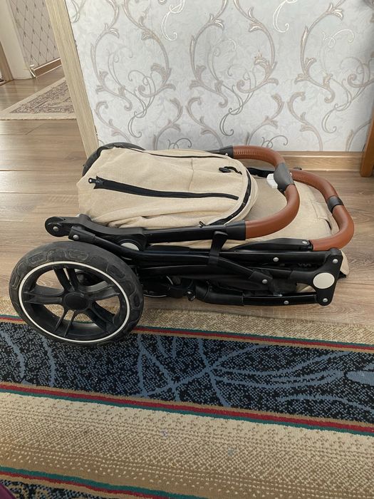 Коляска Skillmax, в отличном состоянии