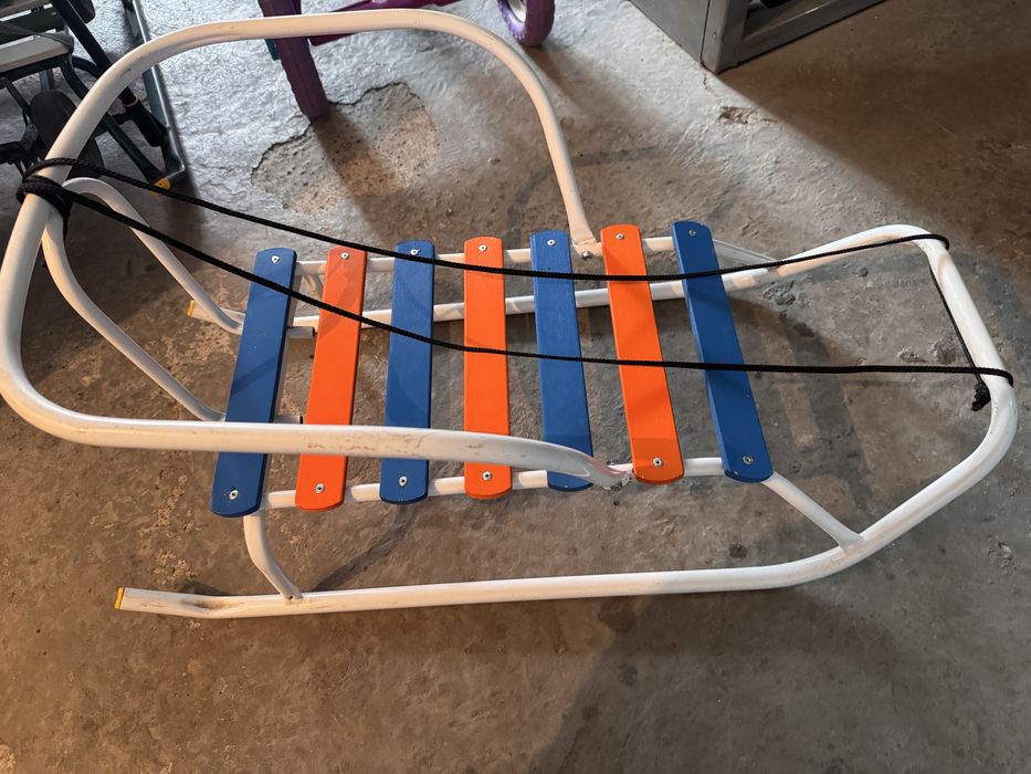 Продам санки детские