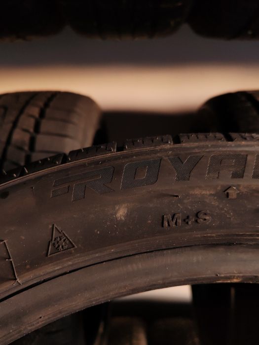 235 45 R18 iarna Anvelope Cauciucuri Continental noi 8mm DOT 2025