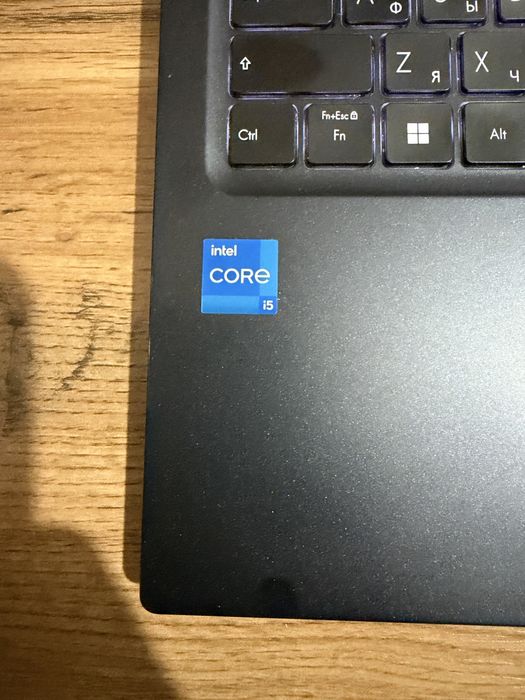 ASUS VivoBook X1504ZA (Intel Core i5 12-го поколения)