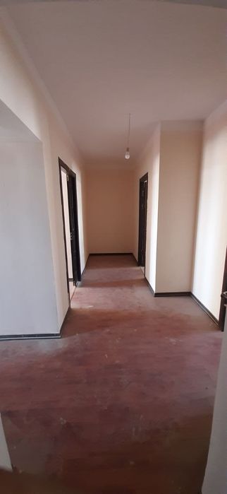 Квартира сотилади 3 хонали